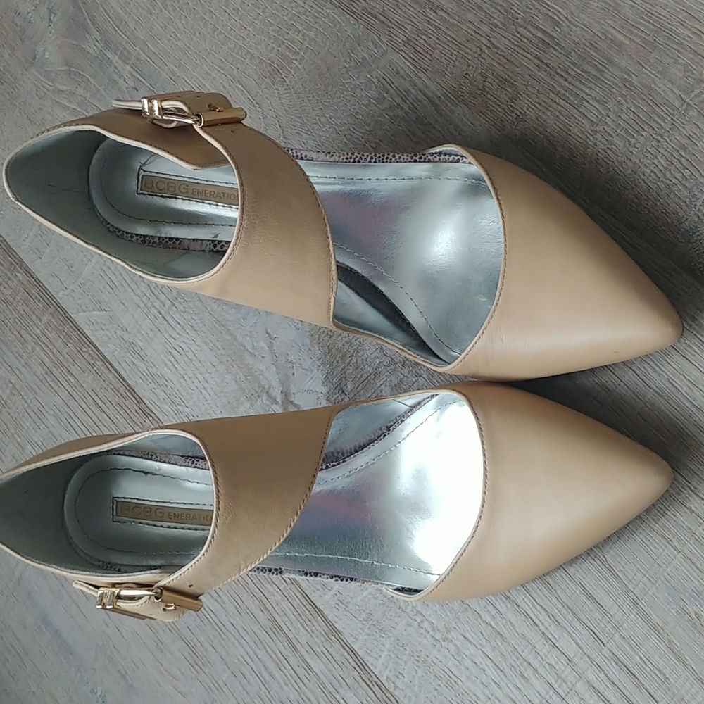 BCBGeneration Heels - Picture 2 of 6